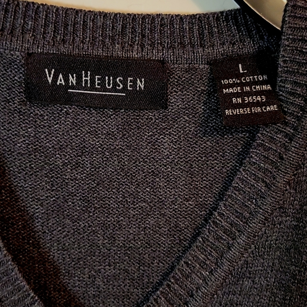 Van Heusen Knit Vest - Picture 3 of 8